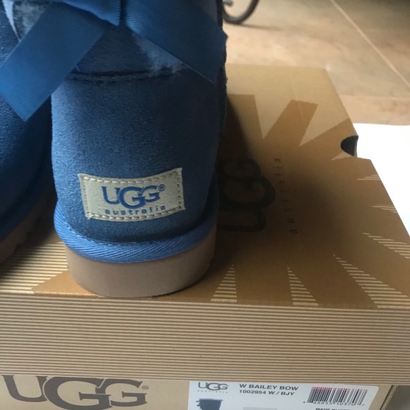UGG Bailey Bow II - Size 6 - Blue Jay - NIB - Picture 2 of 10